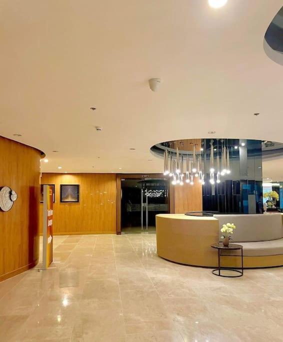 Fully Equipped 1Br Condo At Shore2 Near To Moa Manila Eksteriør billede