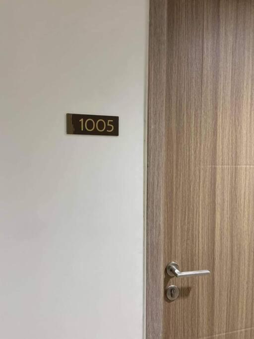 Fully Equipped 1Br Condo At Shore2 Near To Moa Manila Eksteriør billede