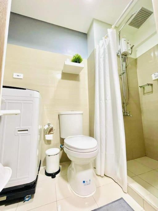 Fully Equipped 1Br Condo At Shore2 Near To Moa Manila Eksteriør billede