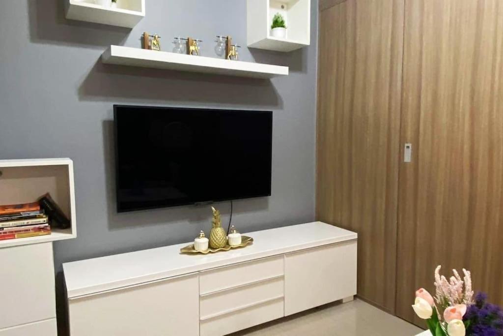 Fully Equipped 1Br Condo At Shore2 Near To Moa Manila Eksteriør billede
