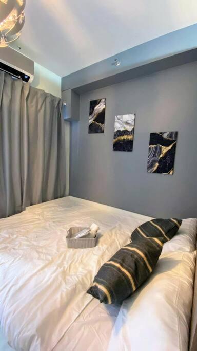 Fully Equipped 1Br Condo At Shore2 Near To Moa Manila Eksteriør billede